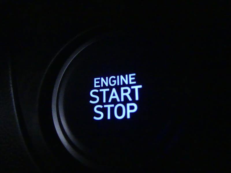 Used 2025 Hyundai Elantra SEL image 17