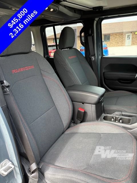 Used 2026 Jeep Wrangler Unlimited Rubicon AWD/4WD image 32
