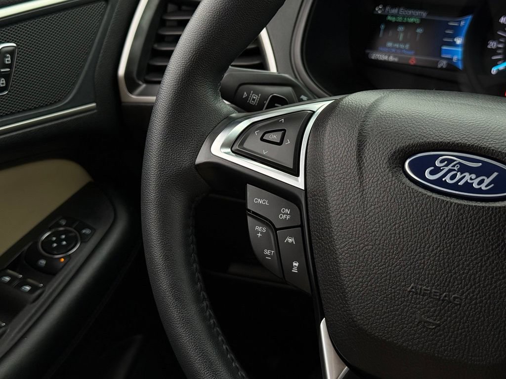 Certified 2023 Ford Edge SEL w/ Convenience Package AWD/4WD image 10