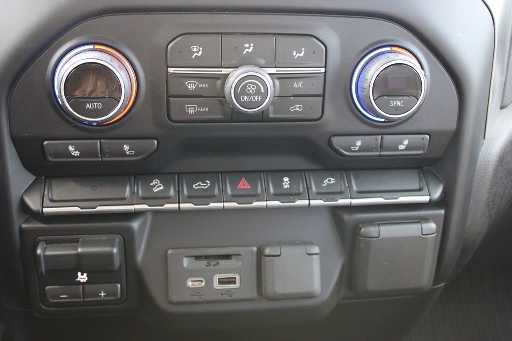 Used 2022 Chevrolet Silverado 2500 LTZ w/ Z71 Off-Road Package image 48