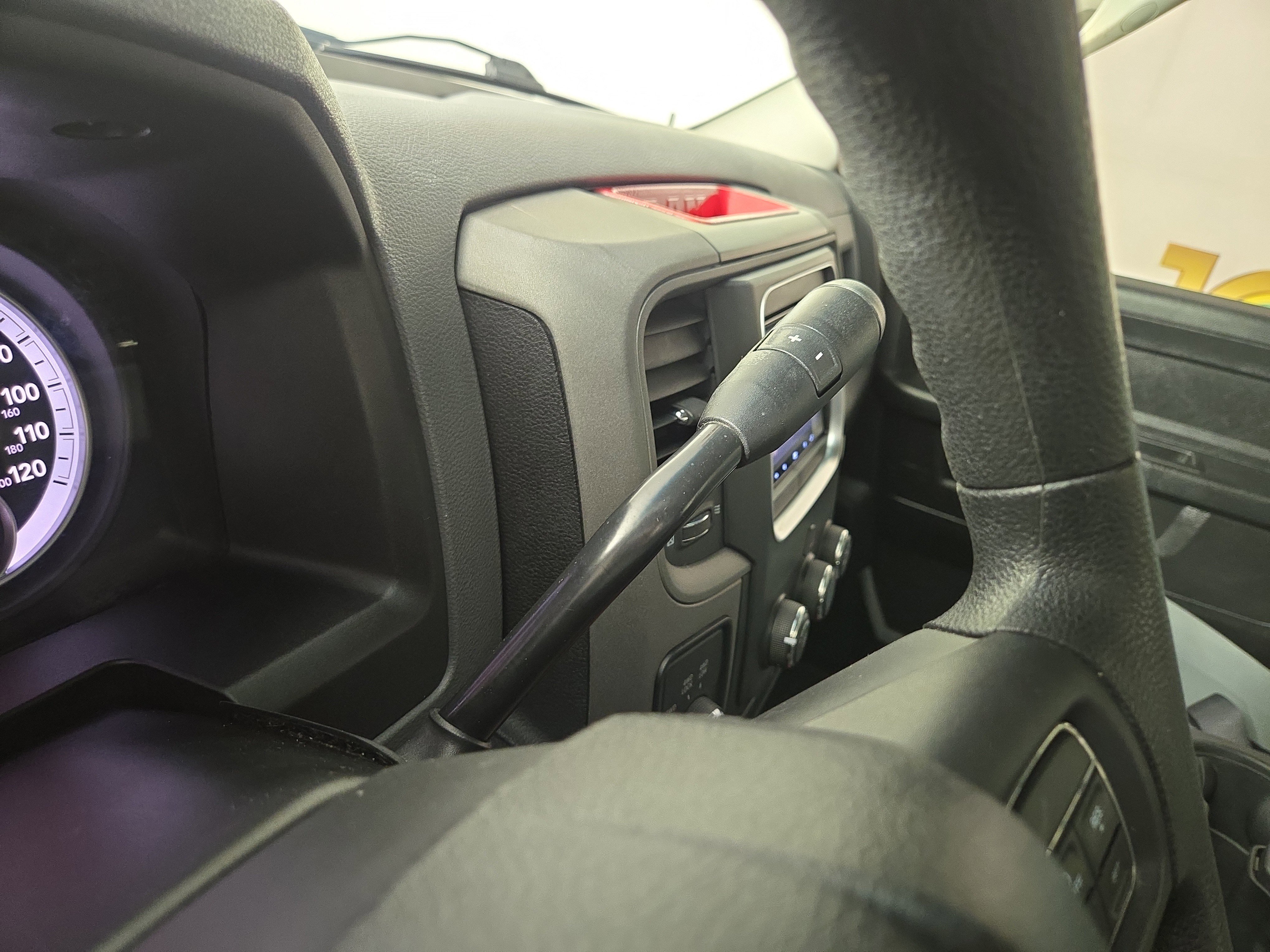 Used 2013 RAM 1500 Express image 22