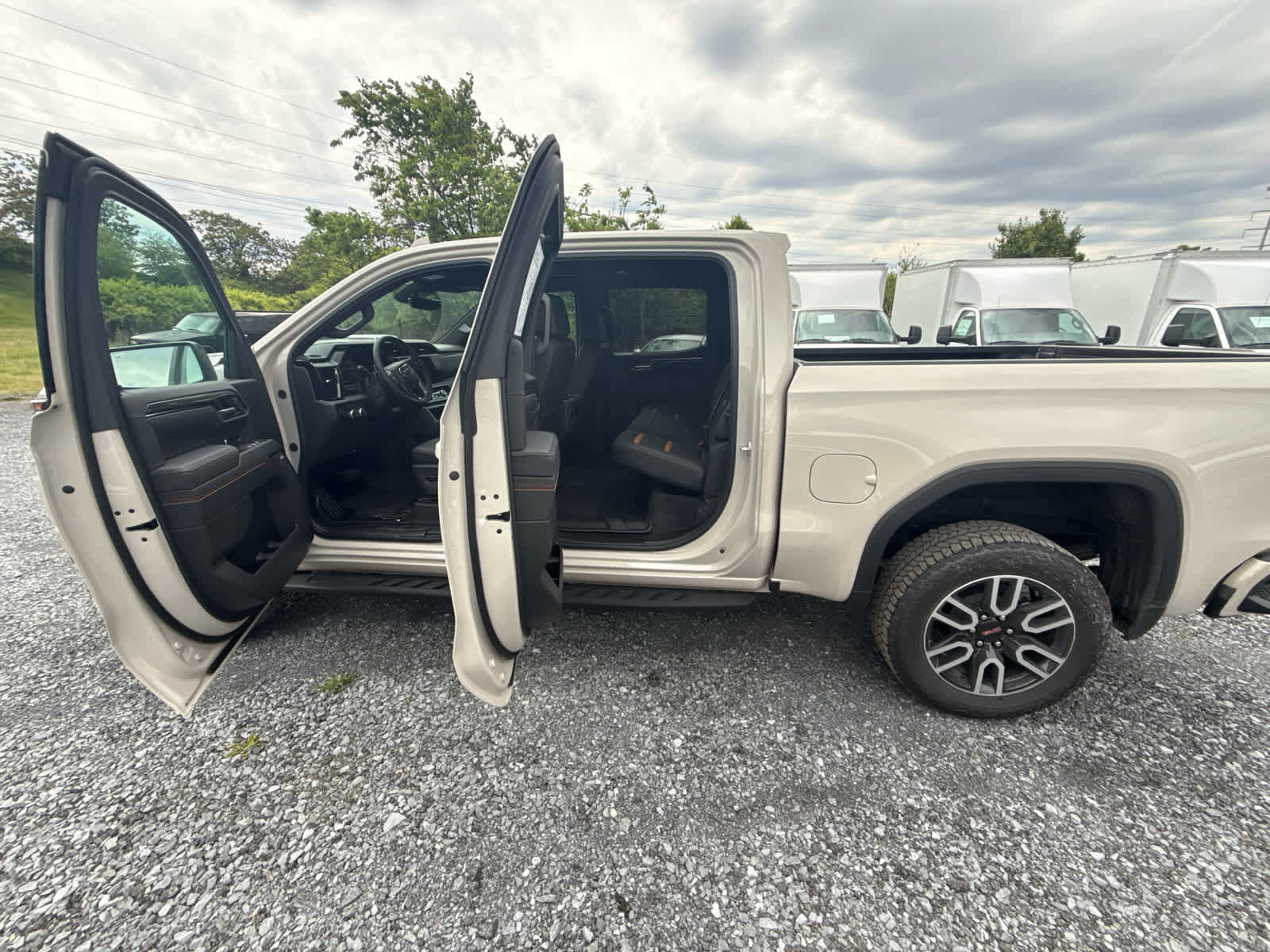 New 2026 GMC Sierra 1500 AT4 w/ AT4 Premium Package AWD/4WD image 26