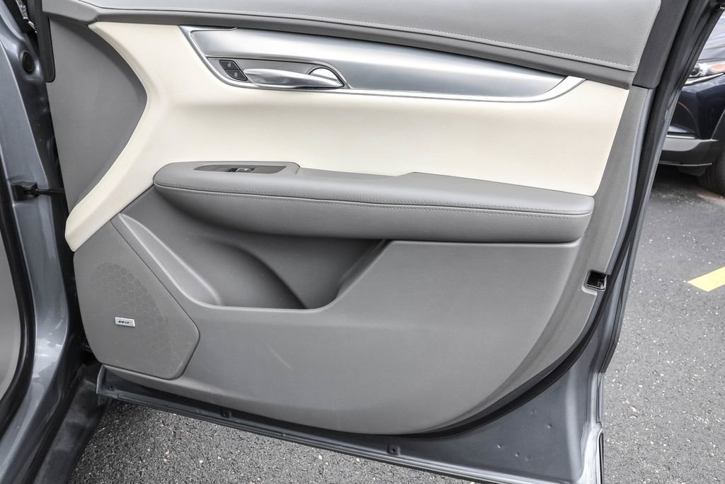 Used 2020 Cadillac XT5 Premium Luxury AWD/4WD image 44