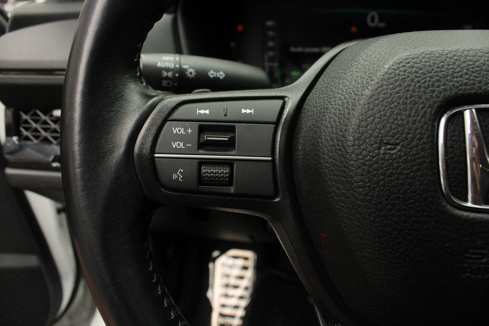 Used 2024 Honda Accord Sport image 27