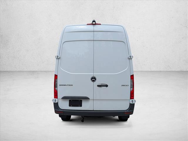 Used 2025 Mercedes-Benz Sprinter 2500 image 7