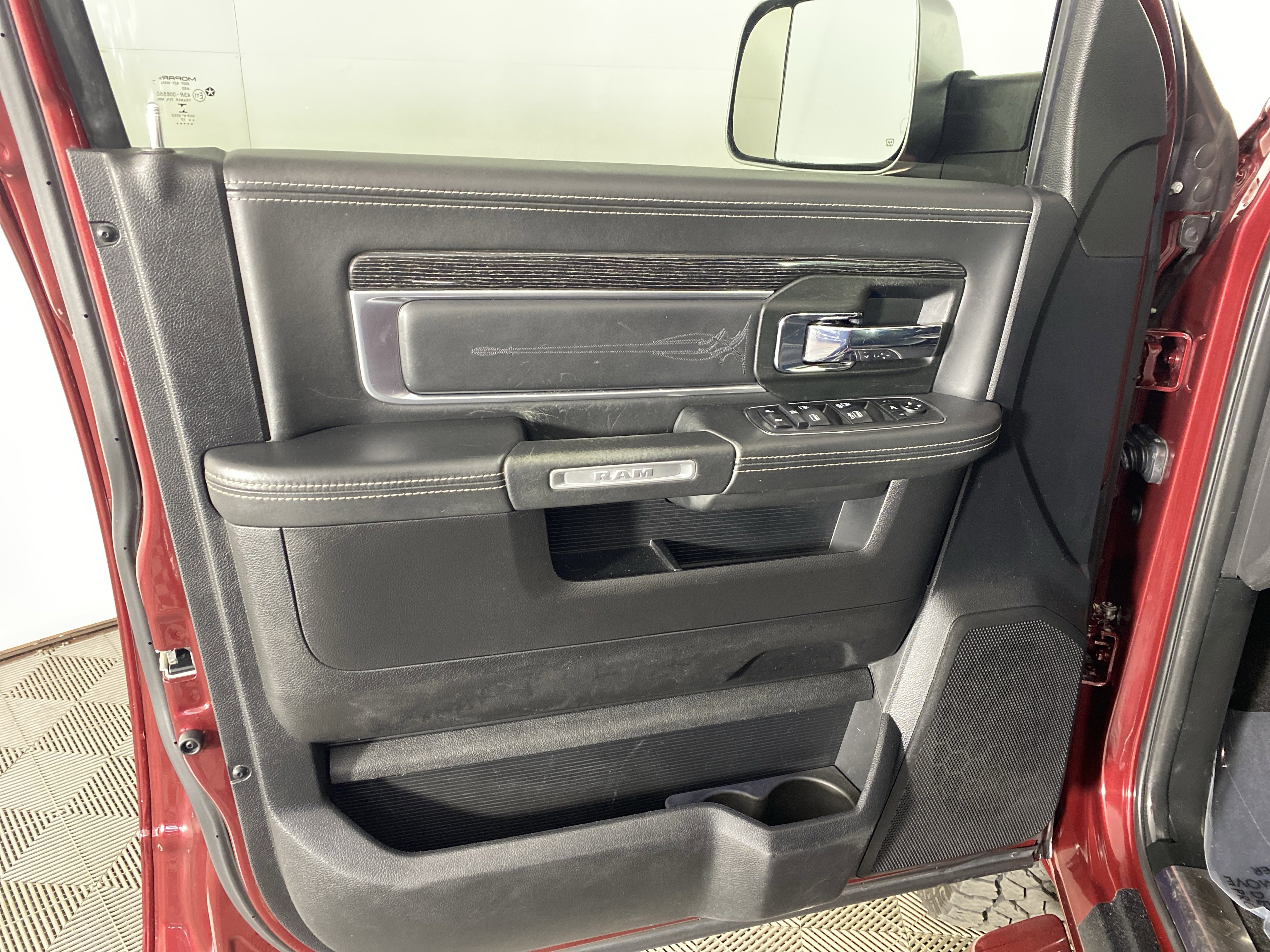 Used 2018 RAM 2500 Limited image 14