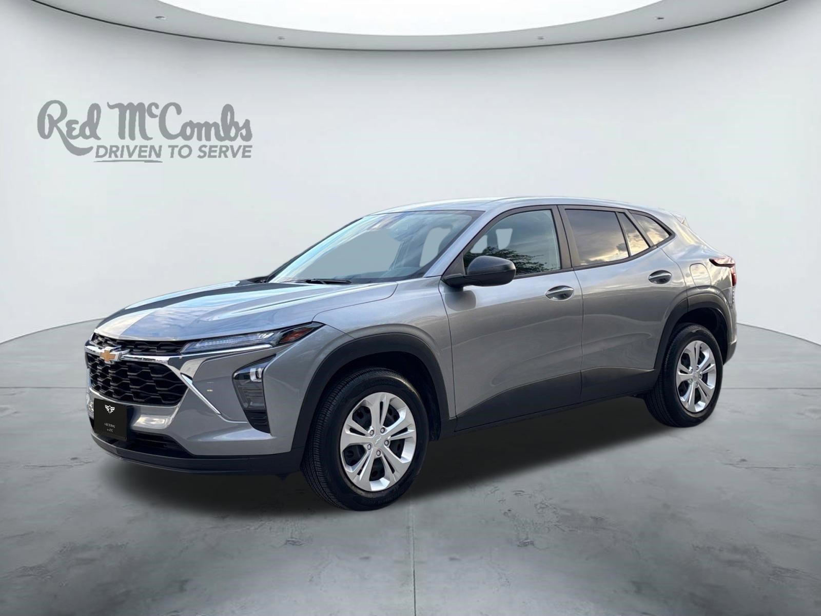 Used 2024 Chevrolet Trax LS image 1