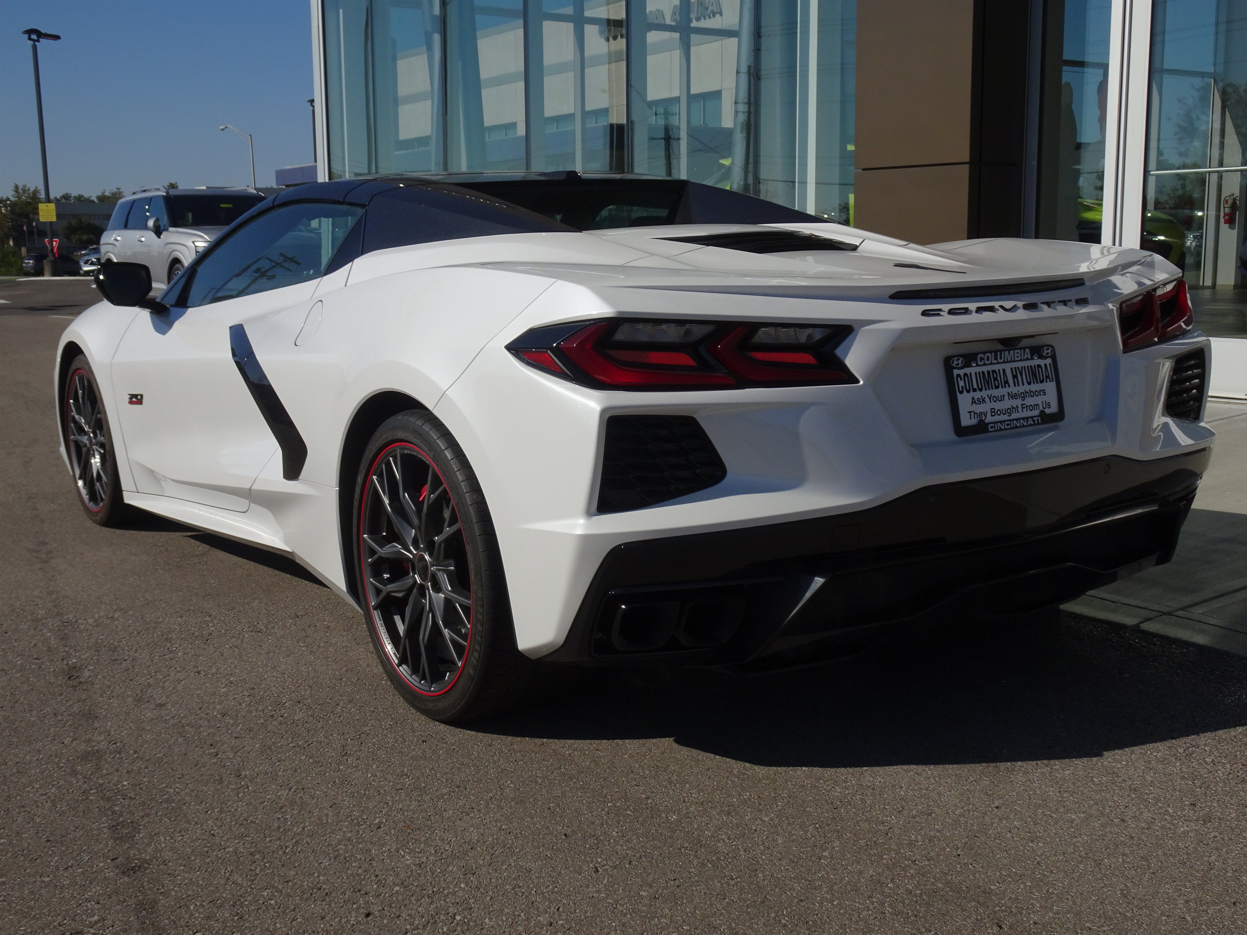 Used 2023 Chevrolet Corvette Stingray Premium Conv RWD image 3