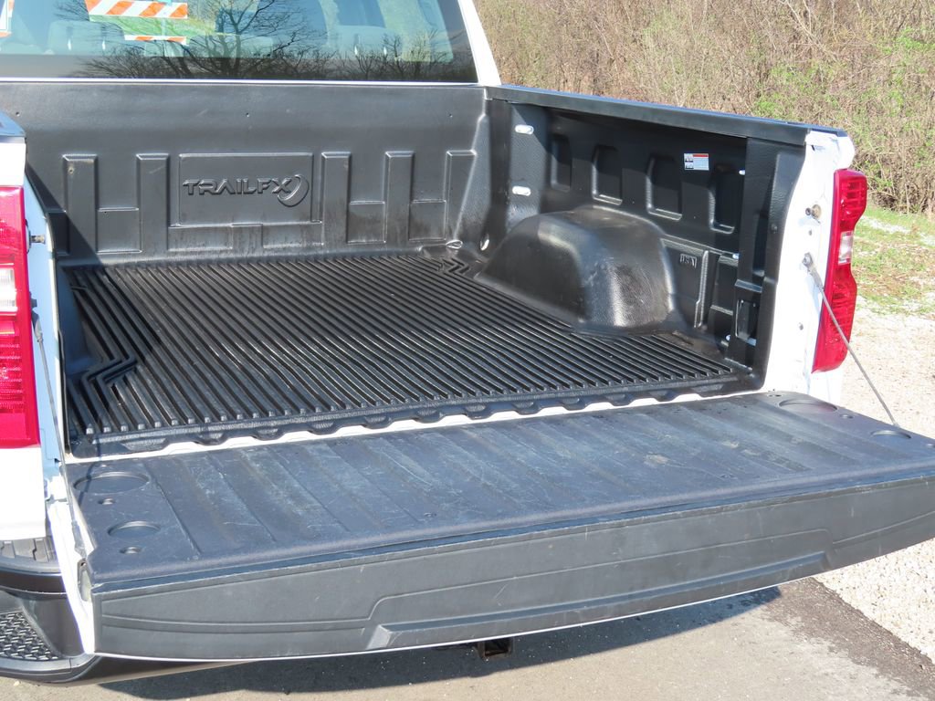 Certified 2024 Chevrolet Silverado 1500 W/T w/ WT Fleet Convenience Package image 13