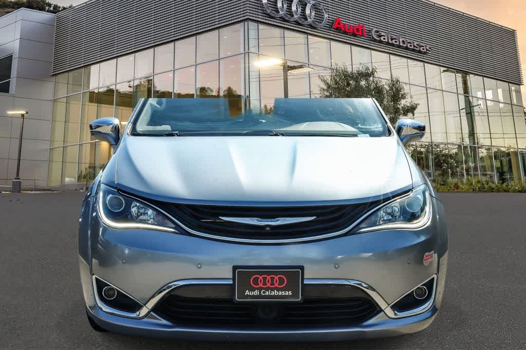Used 2019 Chrysler Pacifica Limited w/ Advanced Safetytec Group FWD image 6