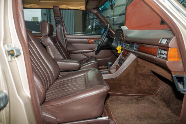 Used 1986 Mercedes-Benz 420 SEL image 19