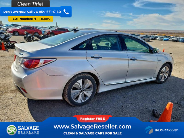 Used 2014 Hyundai Sonata Limited w/ Panoramic Sunroof Package 02 image 4