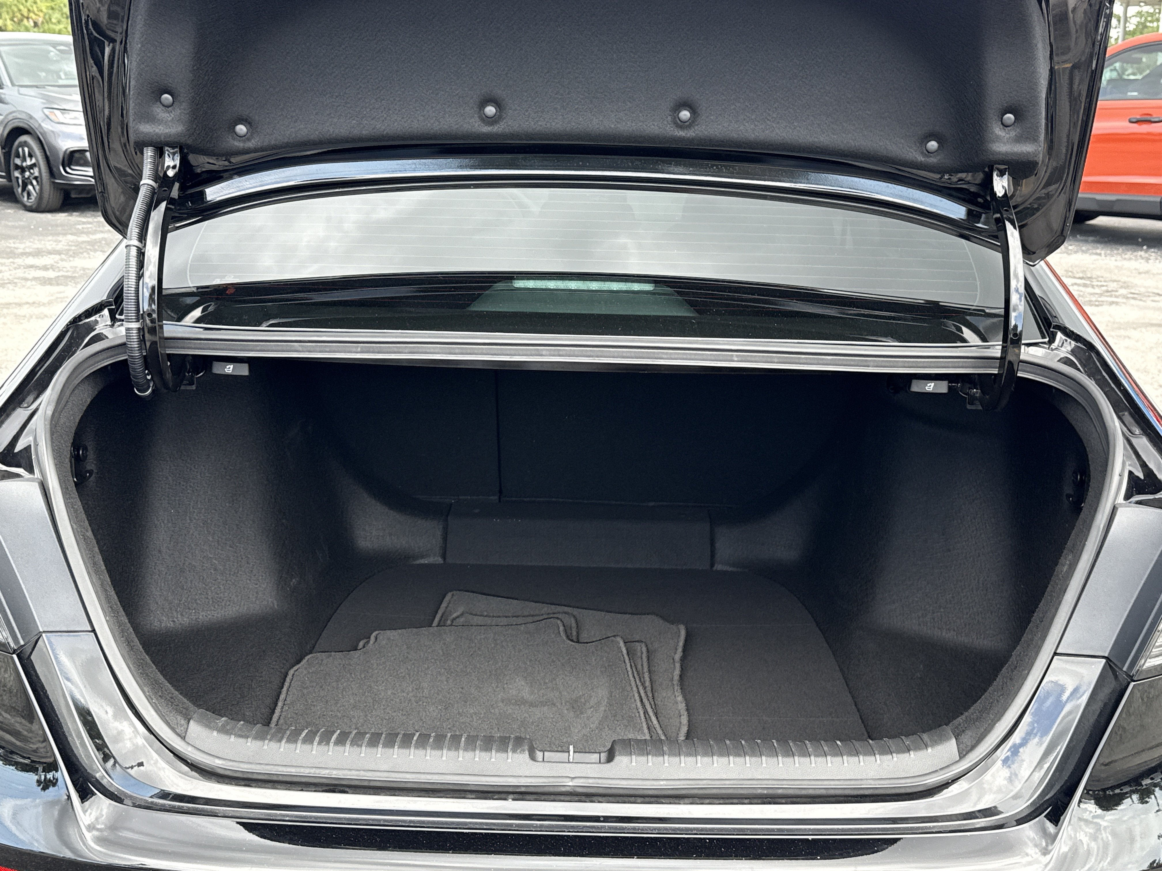 Certified 2023 Honda Accord EX image 17