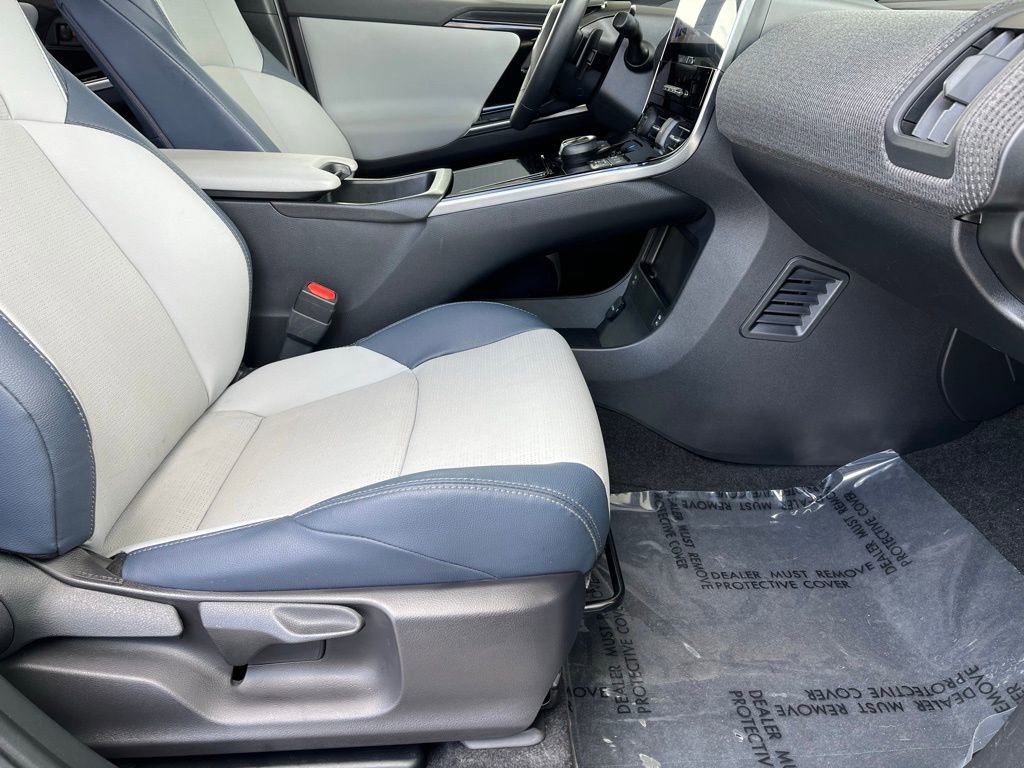 Certified 2023 Subaru Solterra AWD image 25