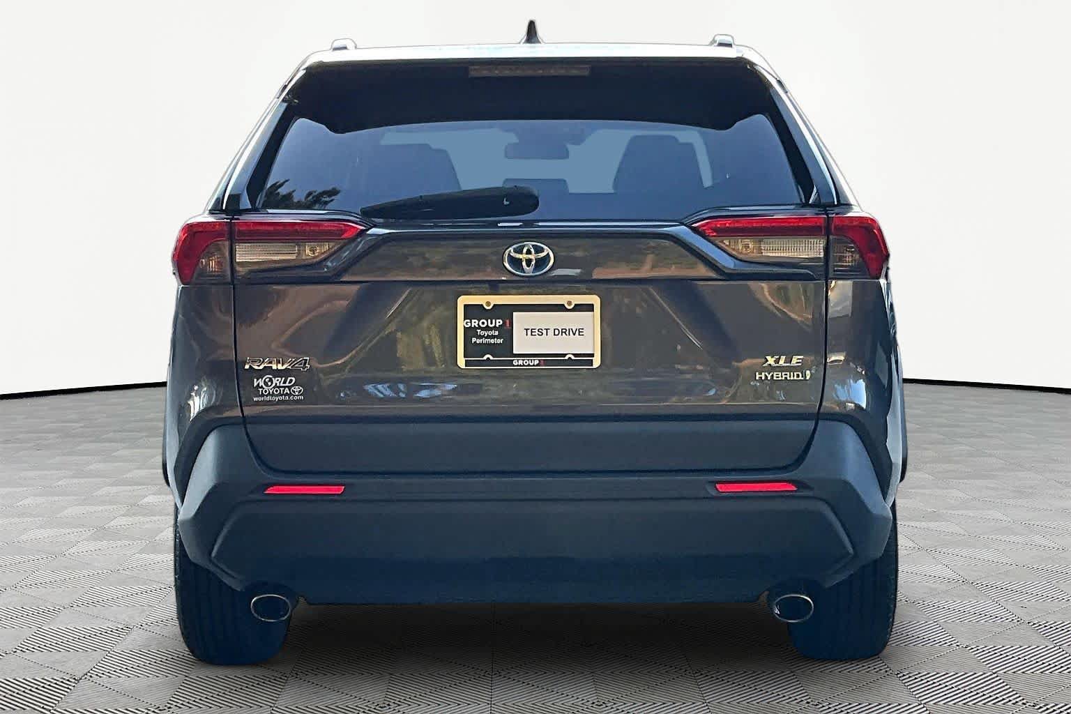 Certified 2021 Toyota RAV4 XLE w/ Convenience Package AWD/4WD image 5
