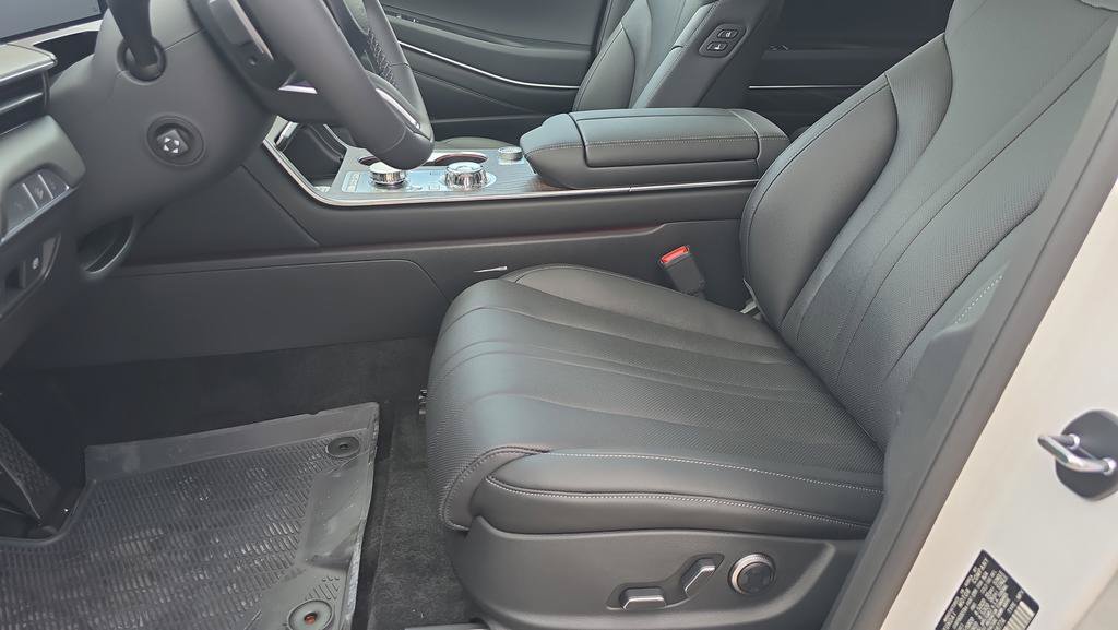New 2026 Genesis GV80 2.5T Select AWD/4WD image 13