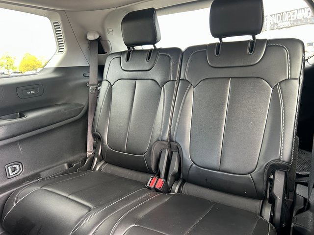 Used 2022 Jeep Grand Cherokee L Limited image 31