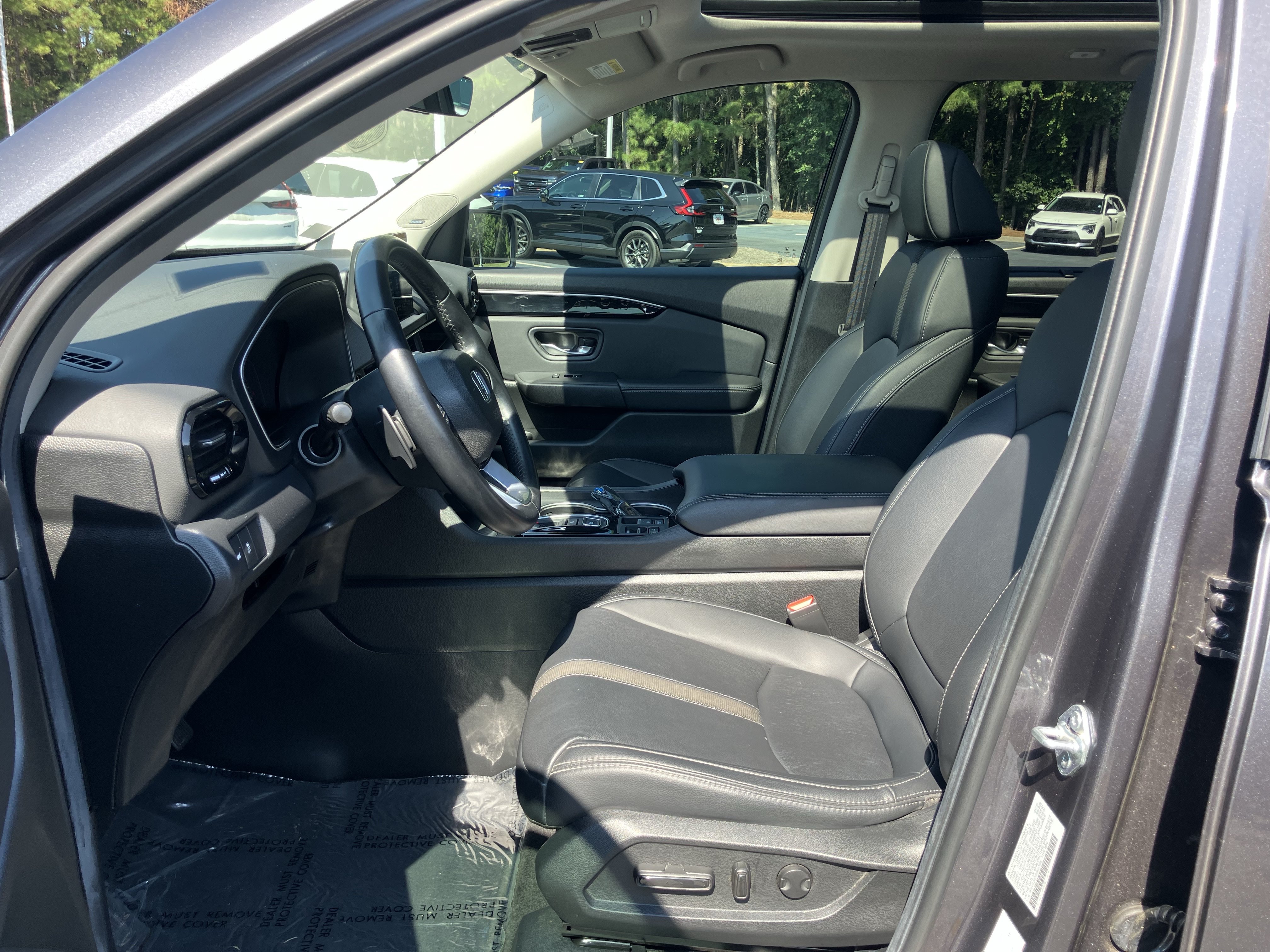Certified 2025 Honda Pilot Touring image 16