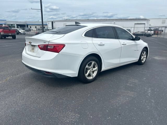 Used 2016 Chevrolet Malibu LS FWD image 4