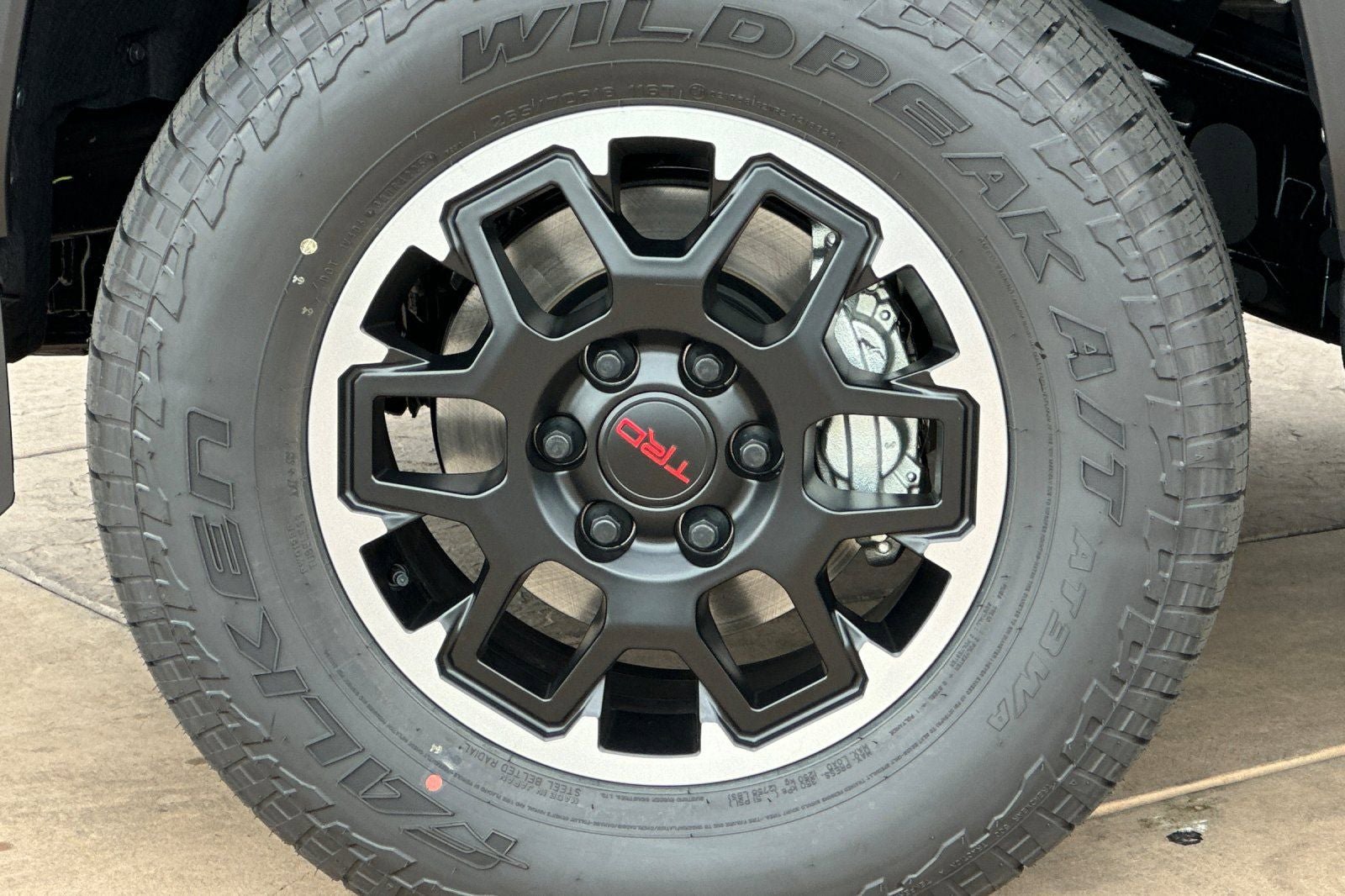 New 2026 Toyota Tacoma TRD Off-Road AWD/4WD image 33