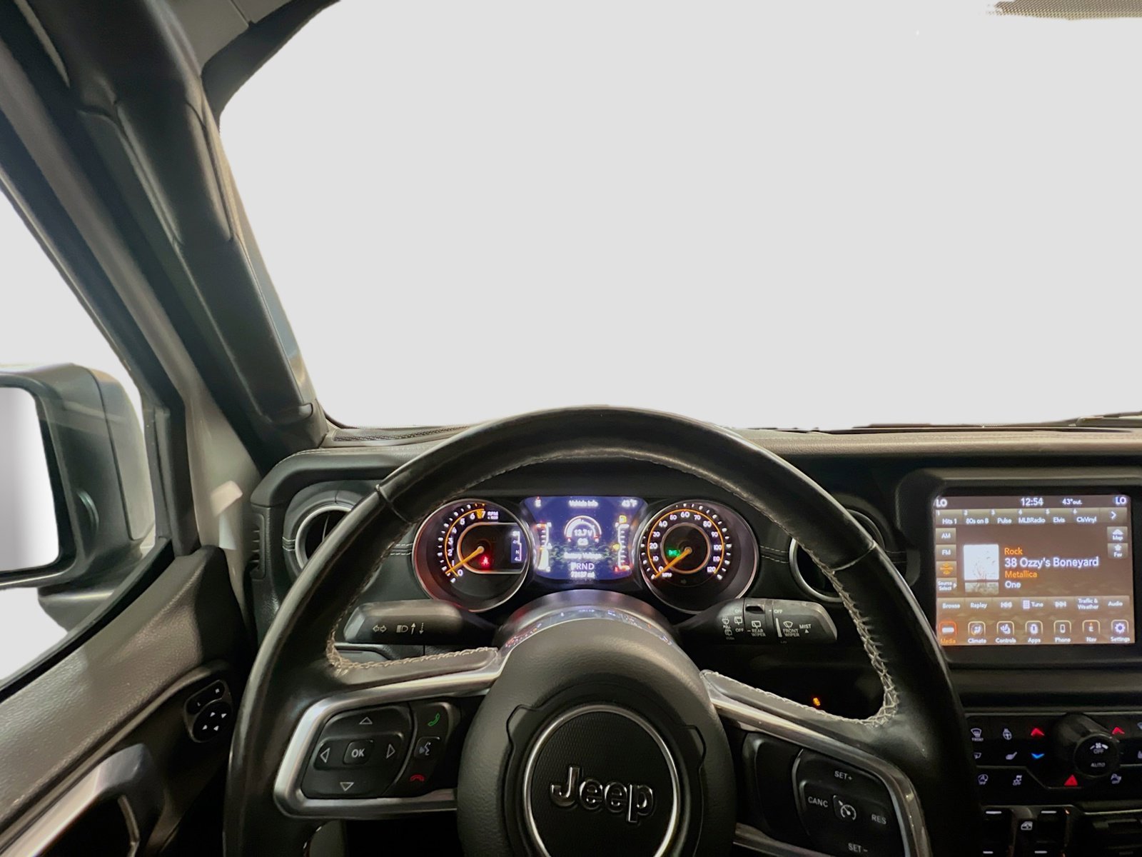 Used 2022 Jeep Wrangler Unlimited Sahara w/ LED Lighting Group image 7