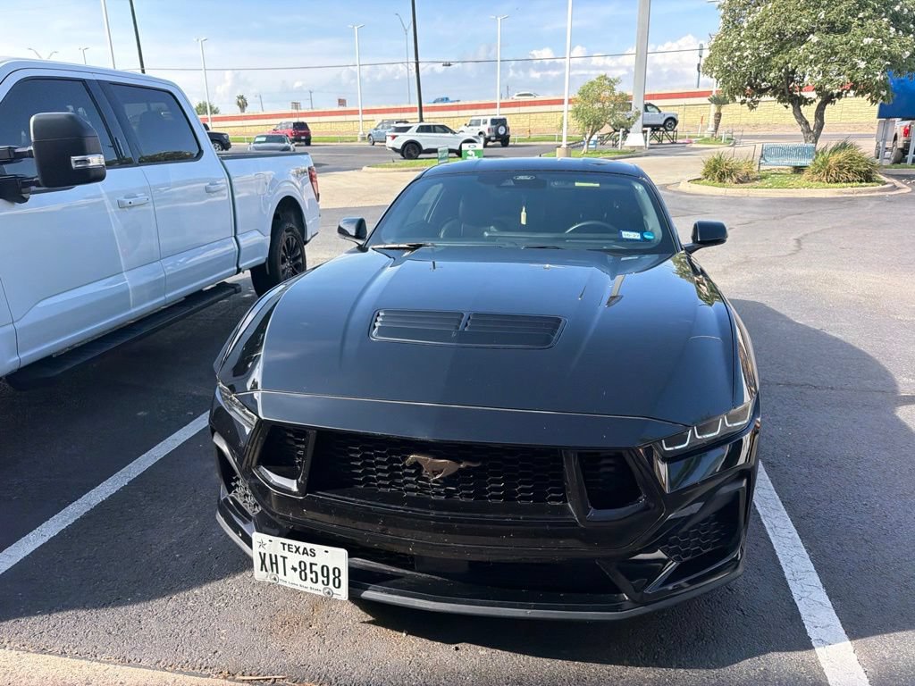 Used 2024 Ford Mustang GT Premium RWD image 4