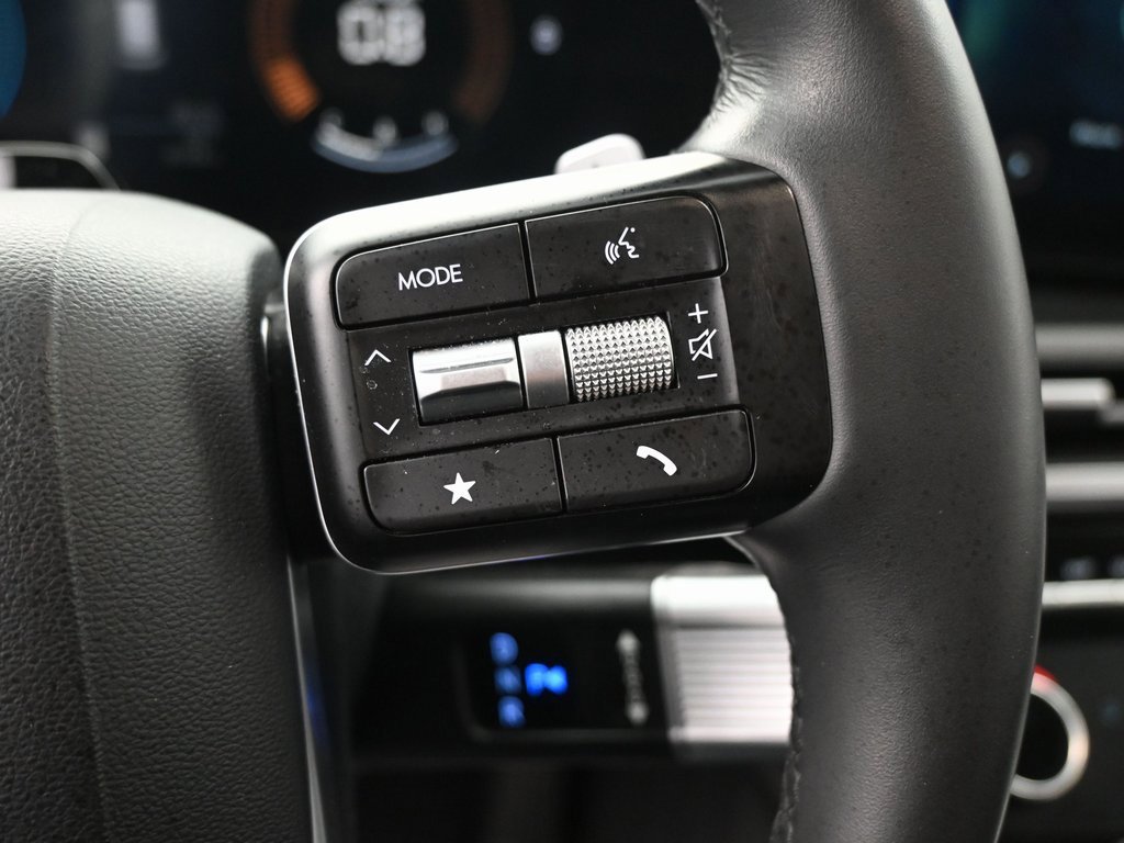 Used 2024 Hyundai Santa Fe SEL image 18