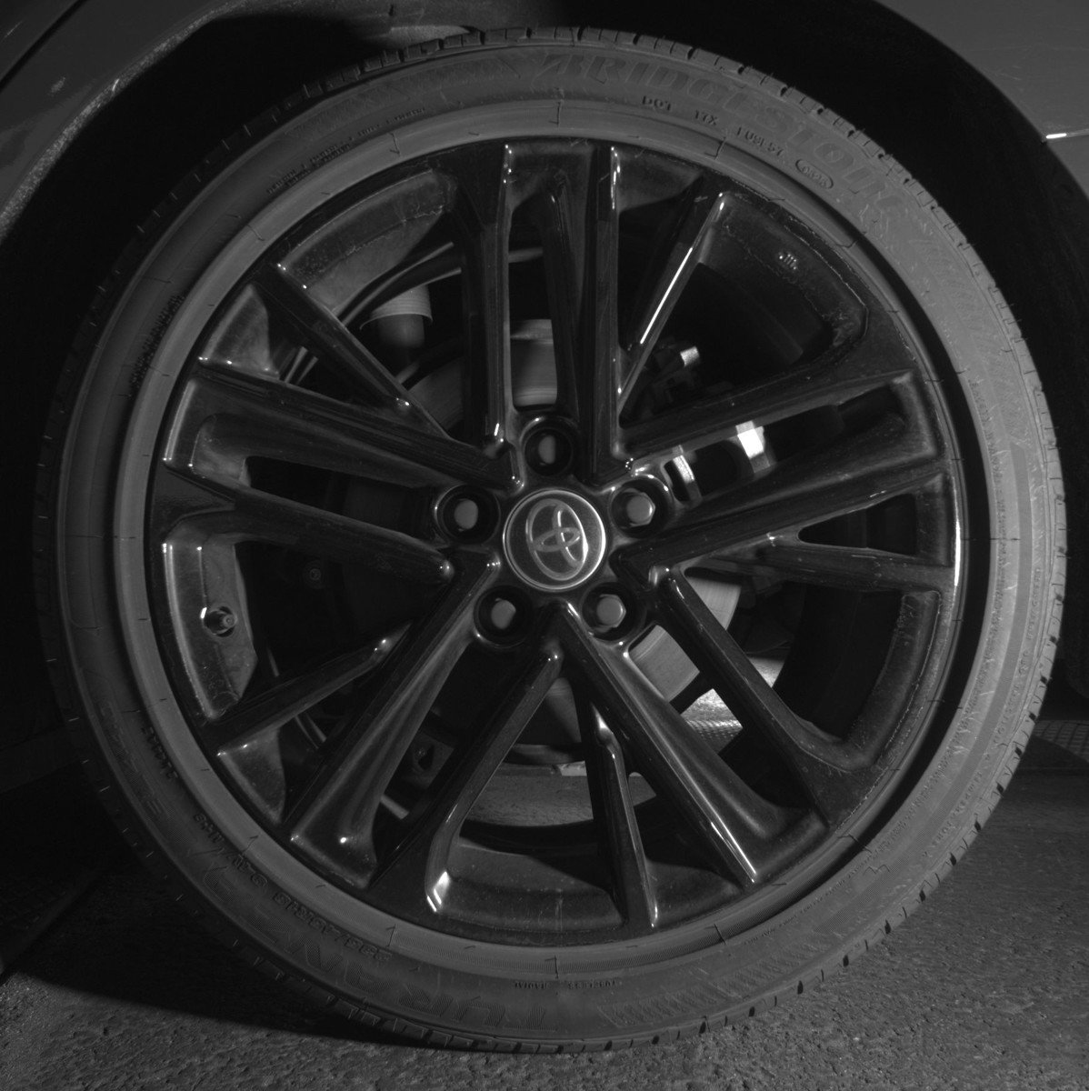 Used 2025 Toyota Camry SE image 14