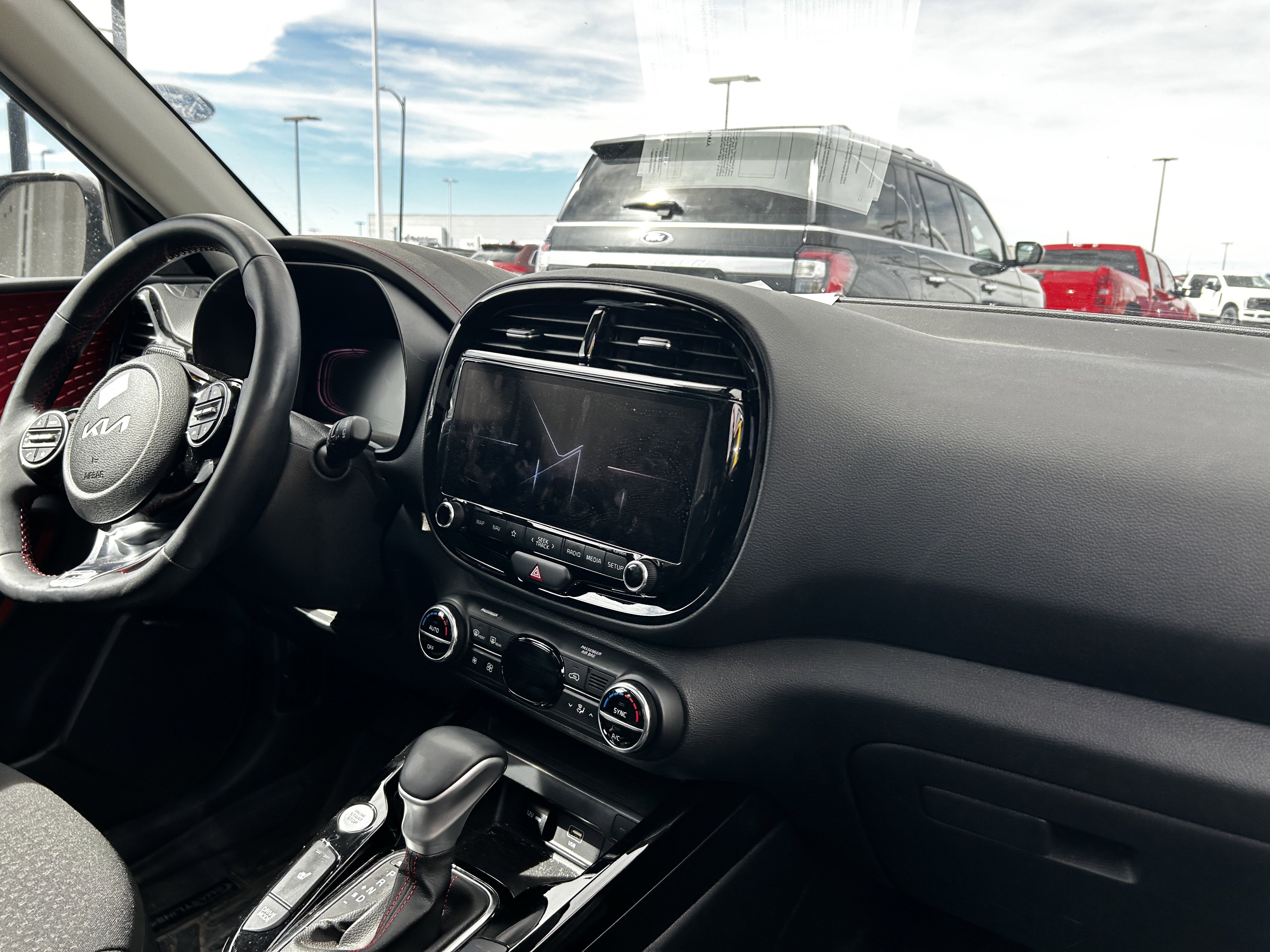 Used 2024 Kia Soul GT-Line w/ Option Group 020 image 15