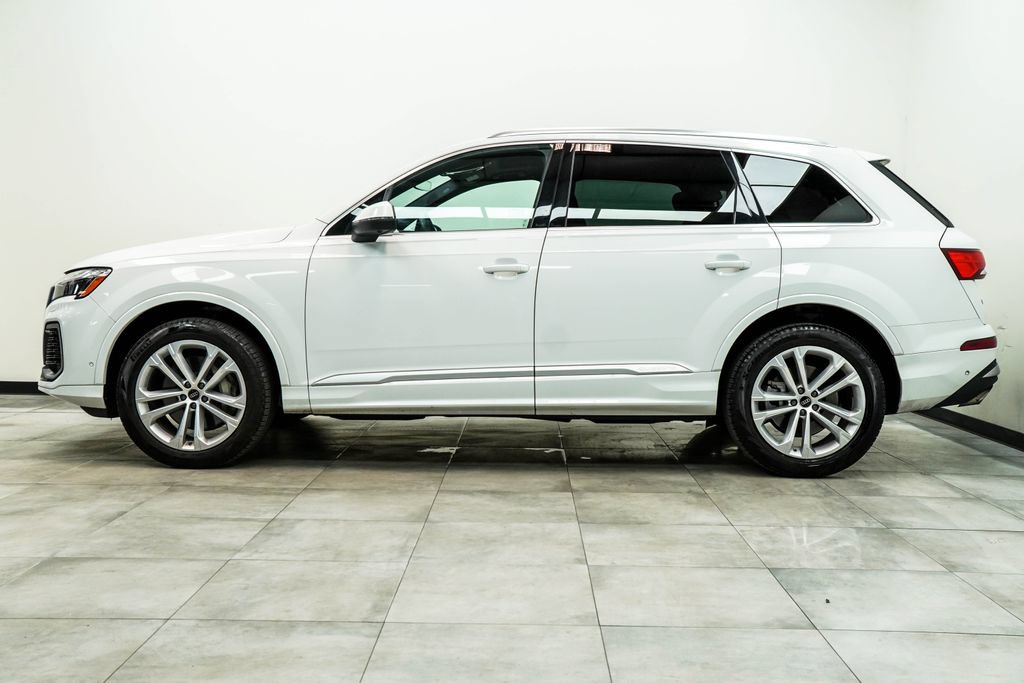 Used 2025 Audi Q7 3.0T Premium Plus AWD/4WD image 10