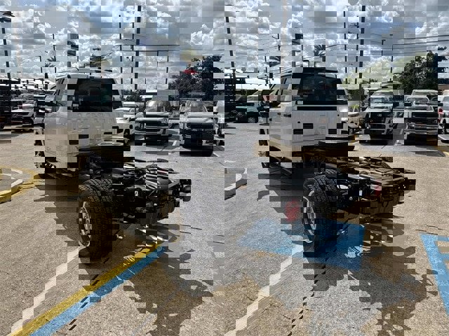 New 2025 Ford F350 XL w/ XL Chrome Package image 5