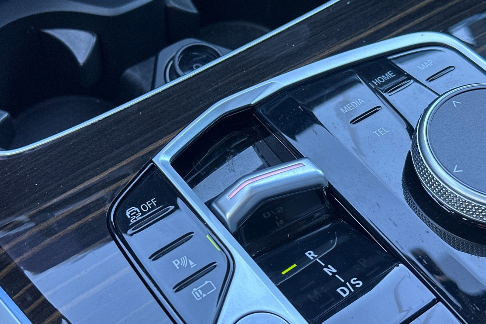 Used 2025 BMW X5 xDrive50e image 22