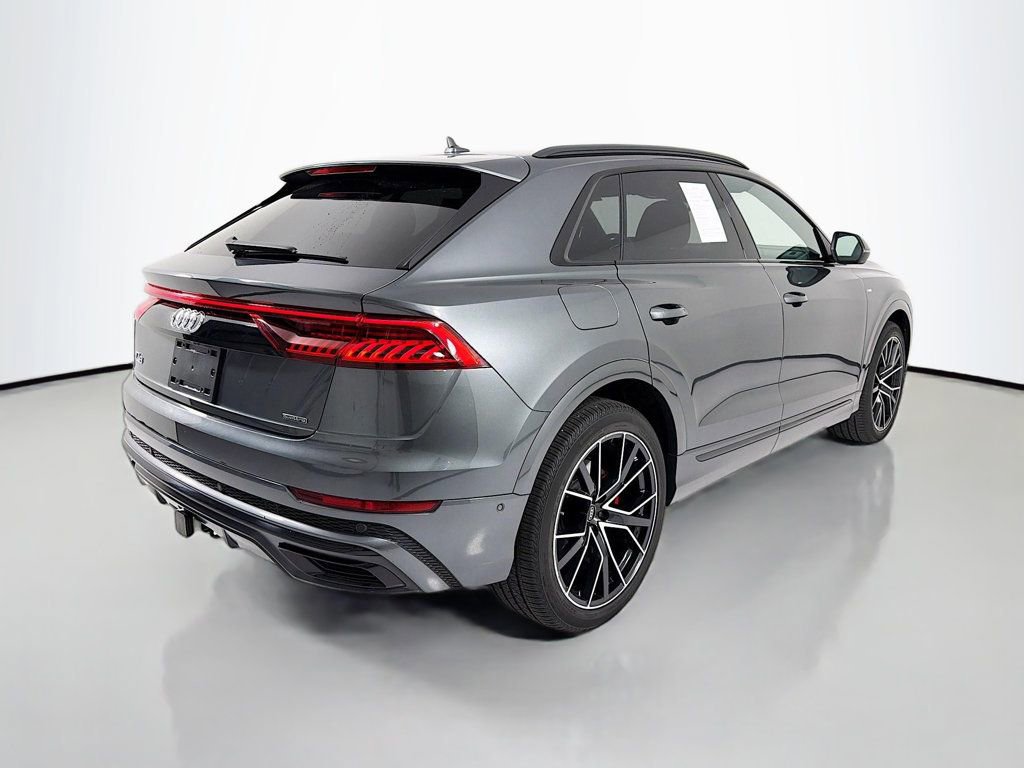 Used 2023 Audi Q8 Prestige image 7