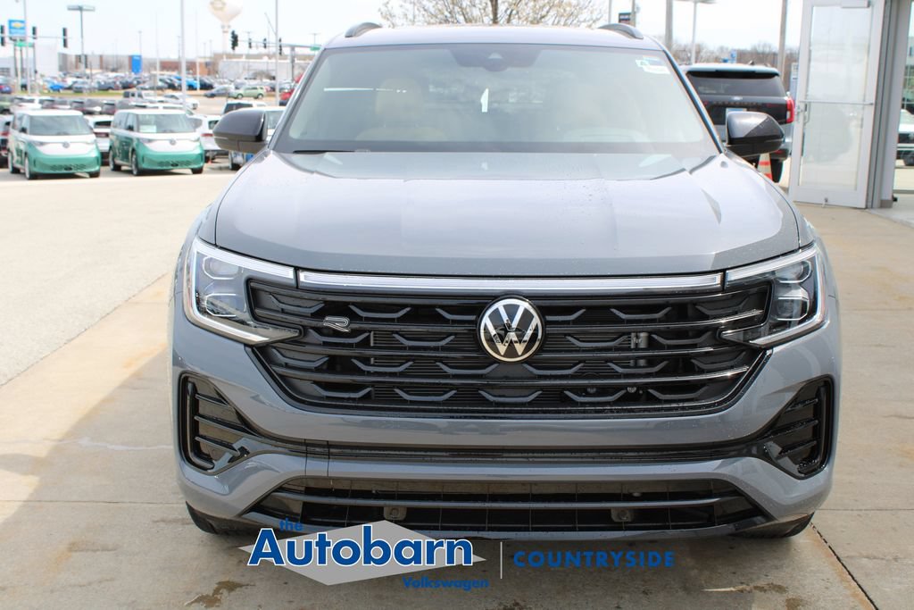 New 2026 Volkswagen Atlas Cross Sport SEL R-Line AWD/4WD image 2