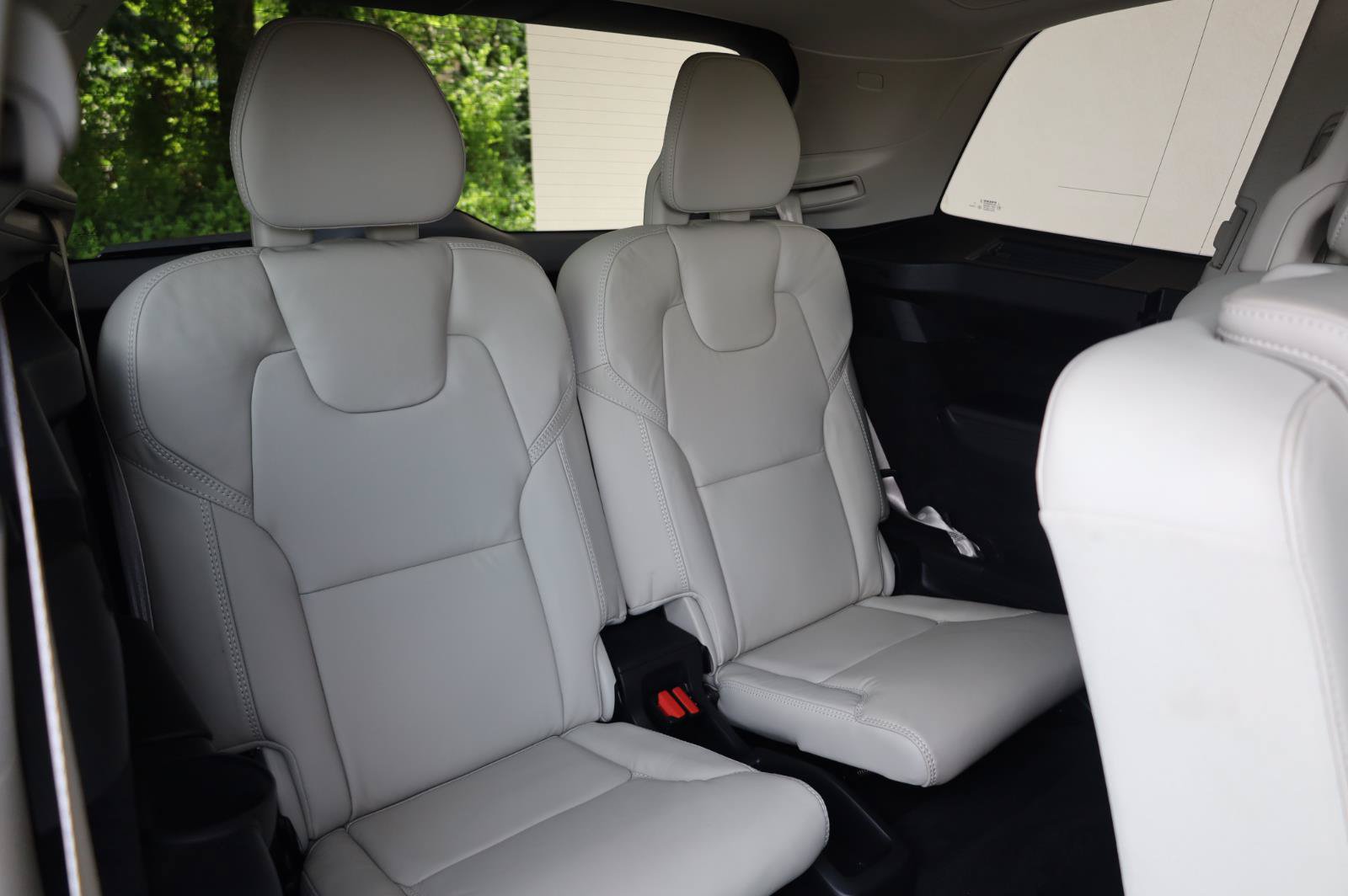 Used 2023 Volvo XC90 B6 Ultimate w/ Protection Package Premier AWD/4WD image 29