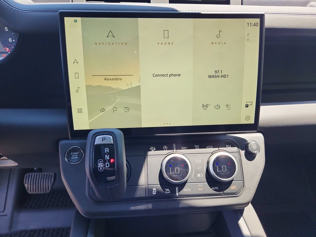New 2026 Land Rover Defender 110 S AWD/4WD image 15