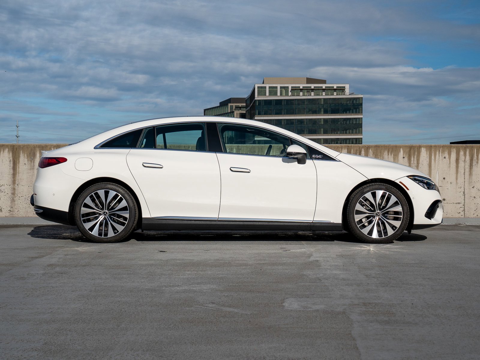 Certified 2026 Mercedes-Benz EQE 320 4MATIC Sedan image 6