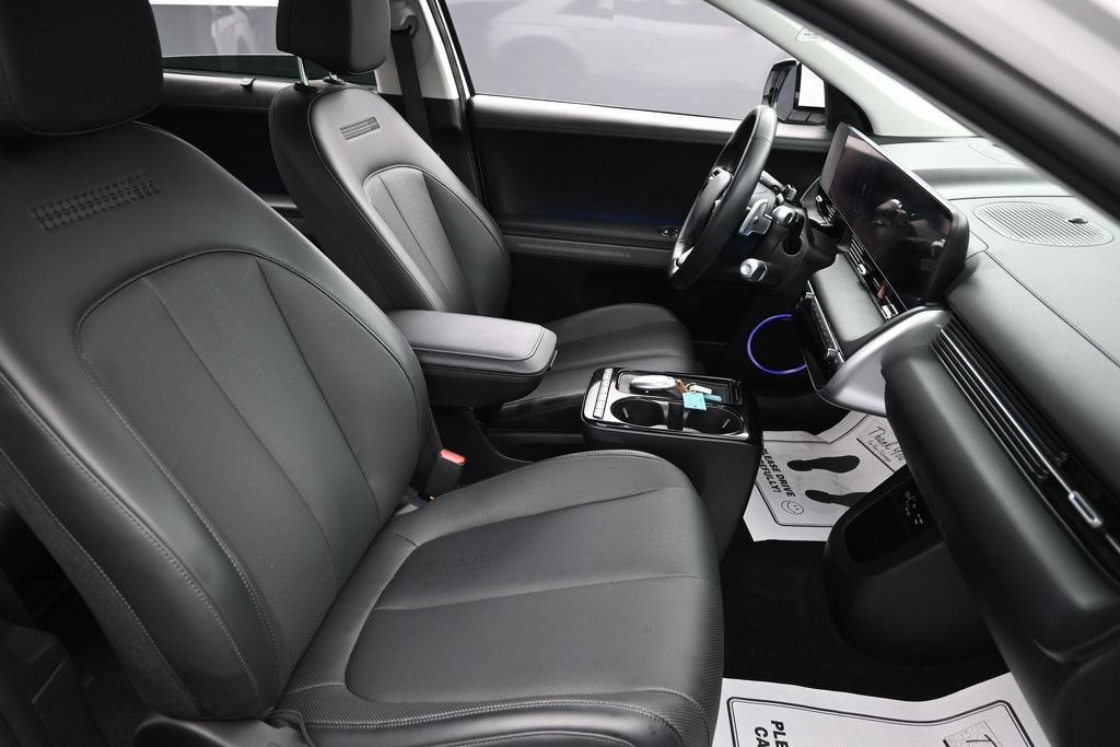 Used 2025 Hyundai Ioniq 5 Limited RWD image 33