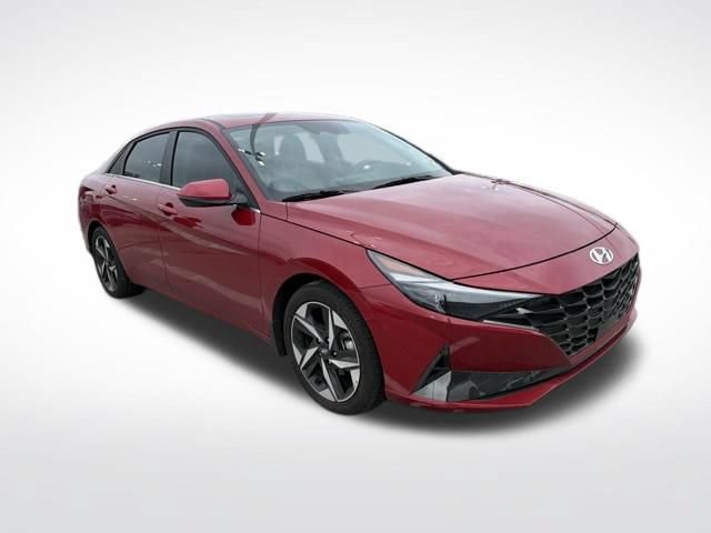 Used 2023 Hyundai Elantra Limited w/ Cargo Package FWD image 11