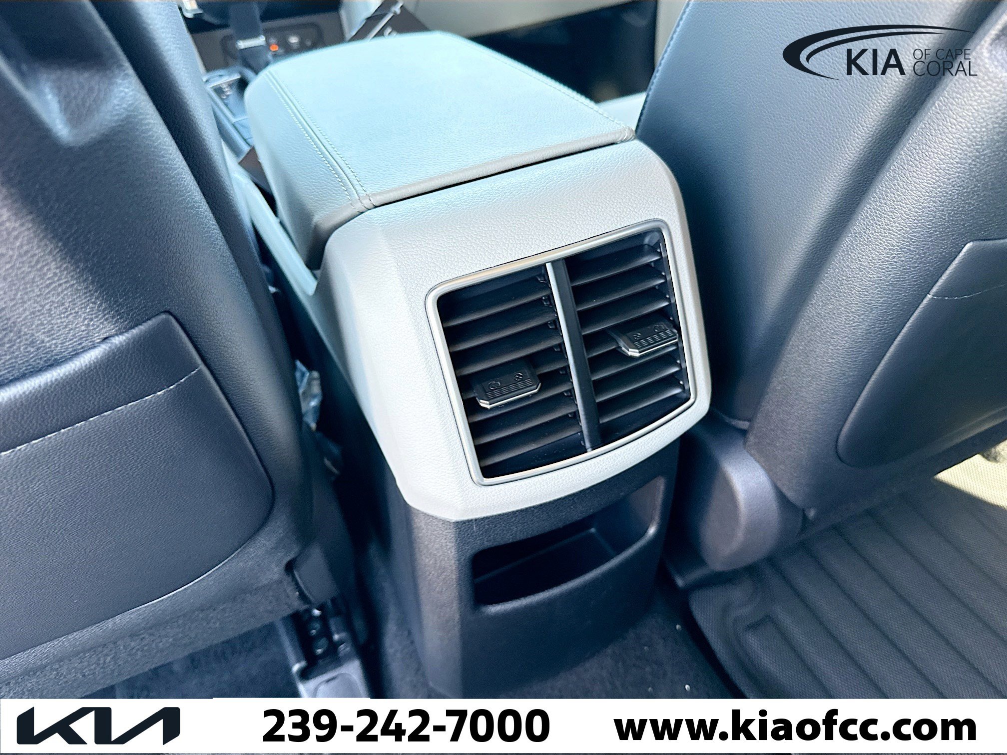 New 2026 Kia Sportage EX image 16