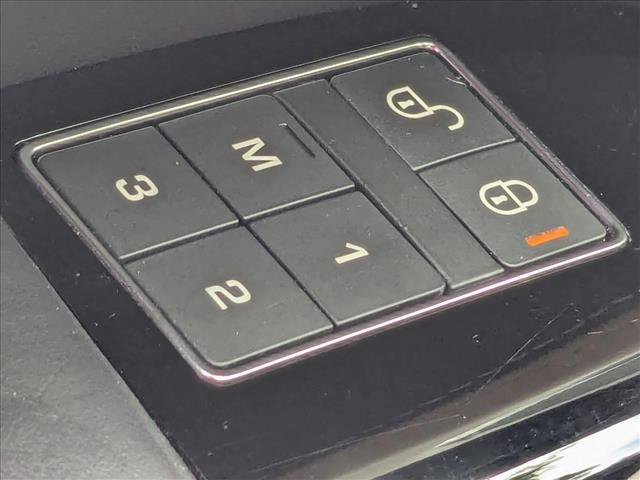 Used 2019 Land Rover Range Rover Sport Supercharged AWD/4WD image 14