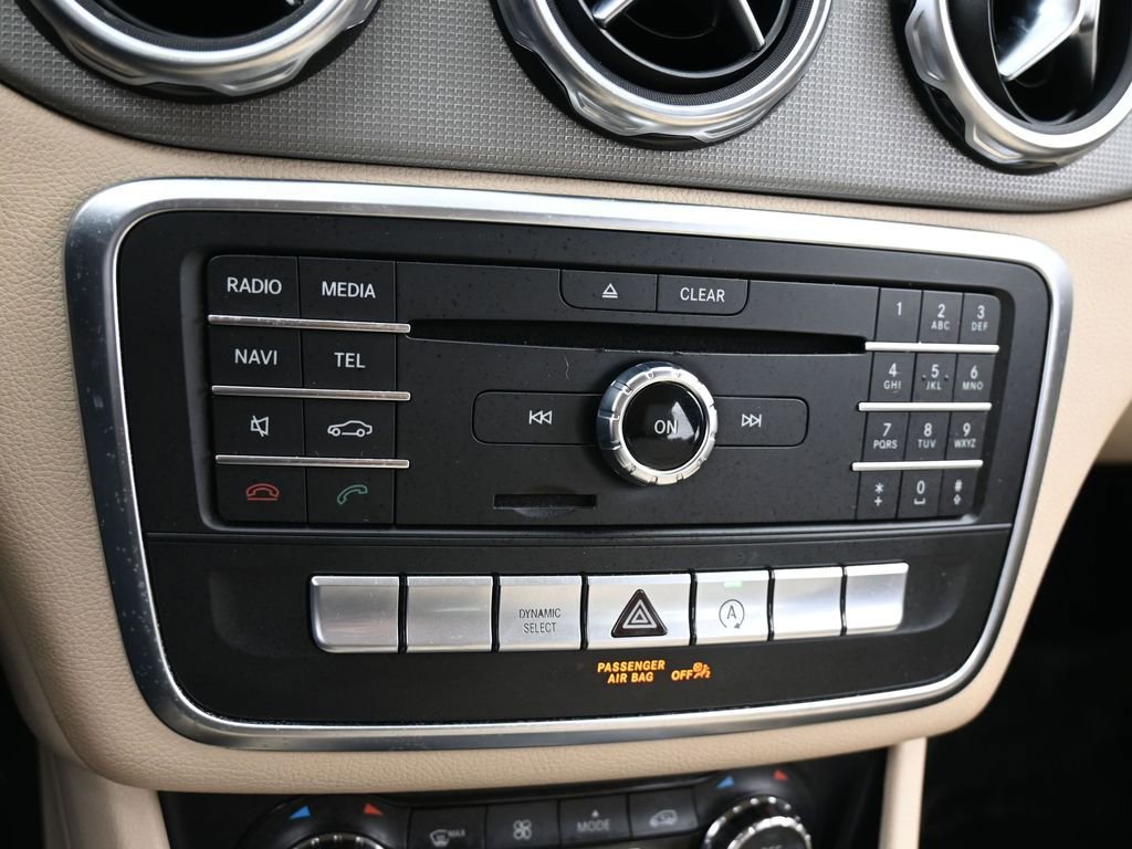 Used 2018 Mercedes-Benz GLA 250 image 22