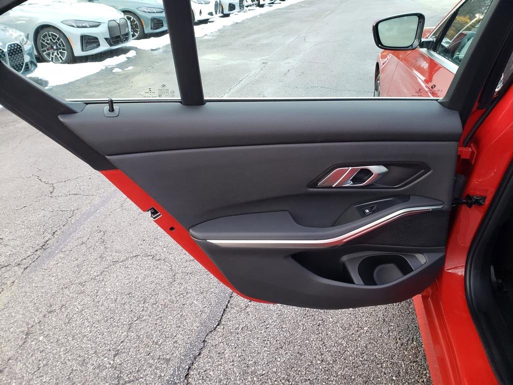 Used 2021 BMW 330i xDrive Sedan w/ Premium Package image 12