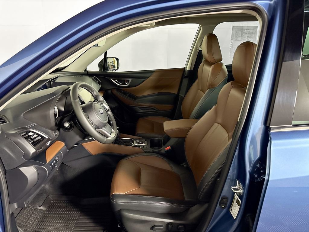 Certified 2023 Subaru Forester Touring AWD/4WD image 12