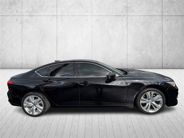 Used 2023 Acura TLX w/ Technology Package image 4
