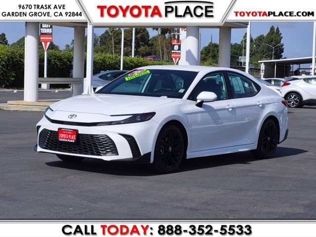 Used 2025 Toyota Camry SE