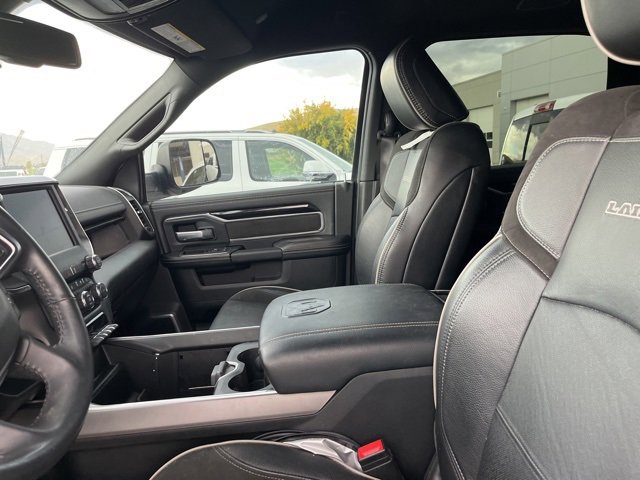 Used 2022 RAM 3500 Laramie w/ Night Edition image 16