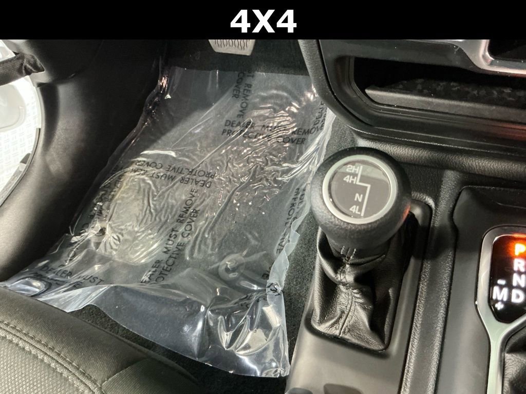 Used 2022 Jeep Wrangler Unlimited Sport image 4