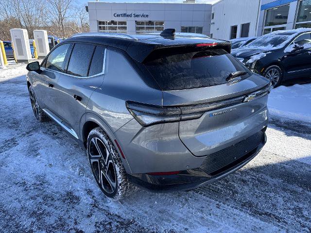 New 2026 Chevrolet Equinox EV LT image 3