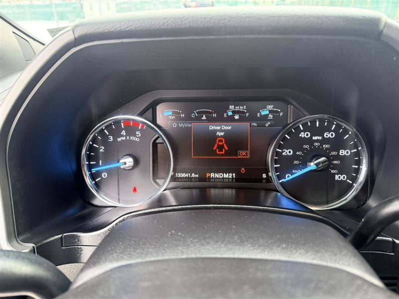 Used 2017 Ford F250 Platinum w/ Platinum Ultimate Package AWD/4WD image 38
